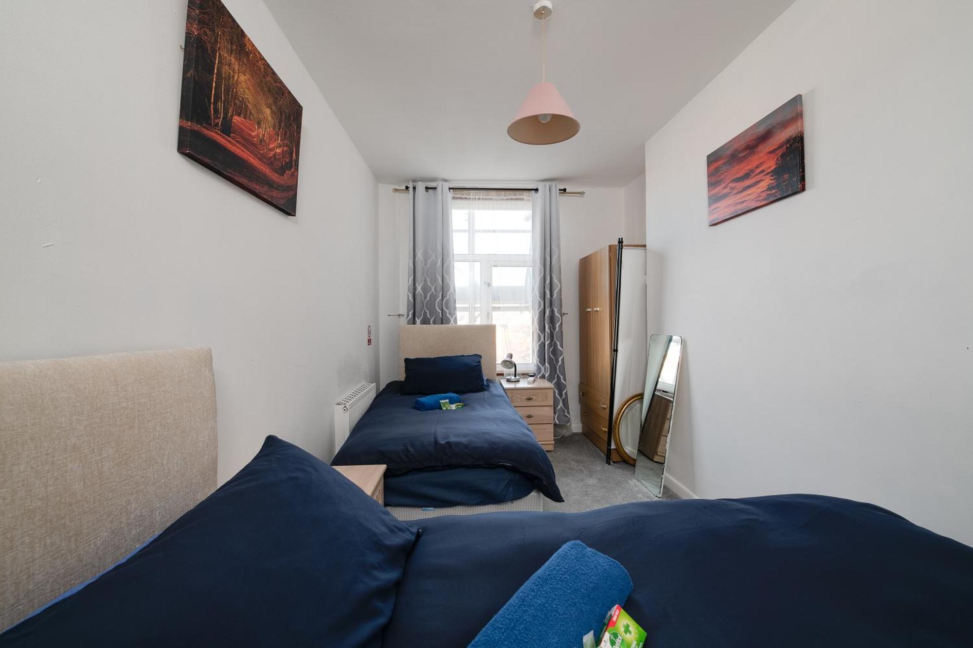 Seaview Central Портсмът Екстериор снимка